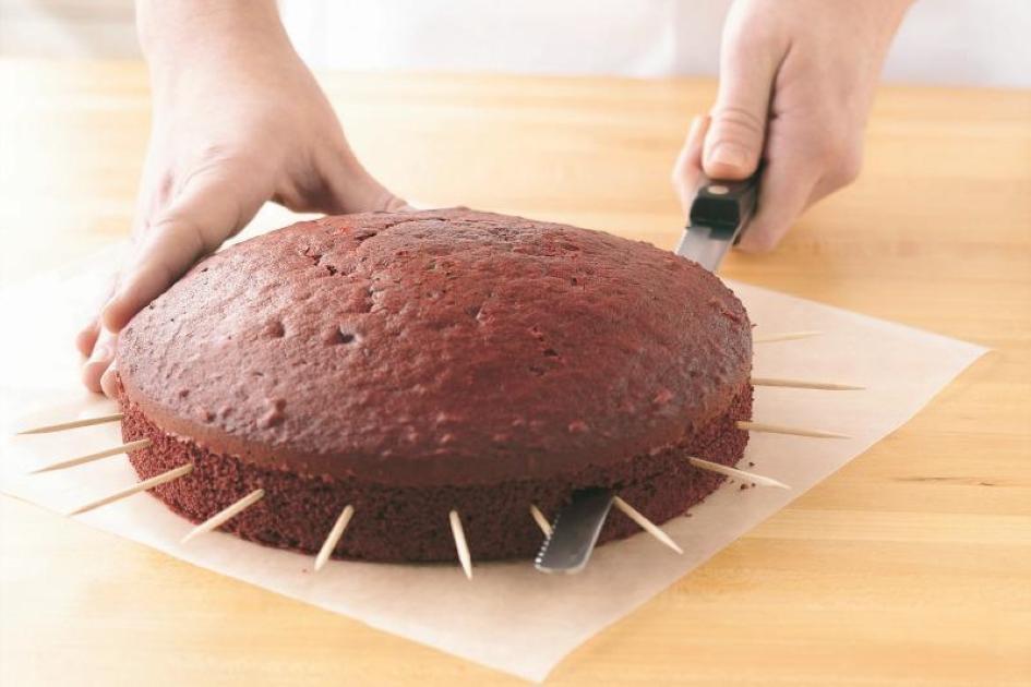 Tips for Making Cakes - Step-by-step cake layer splitting process with toothpicks and a sharp knife